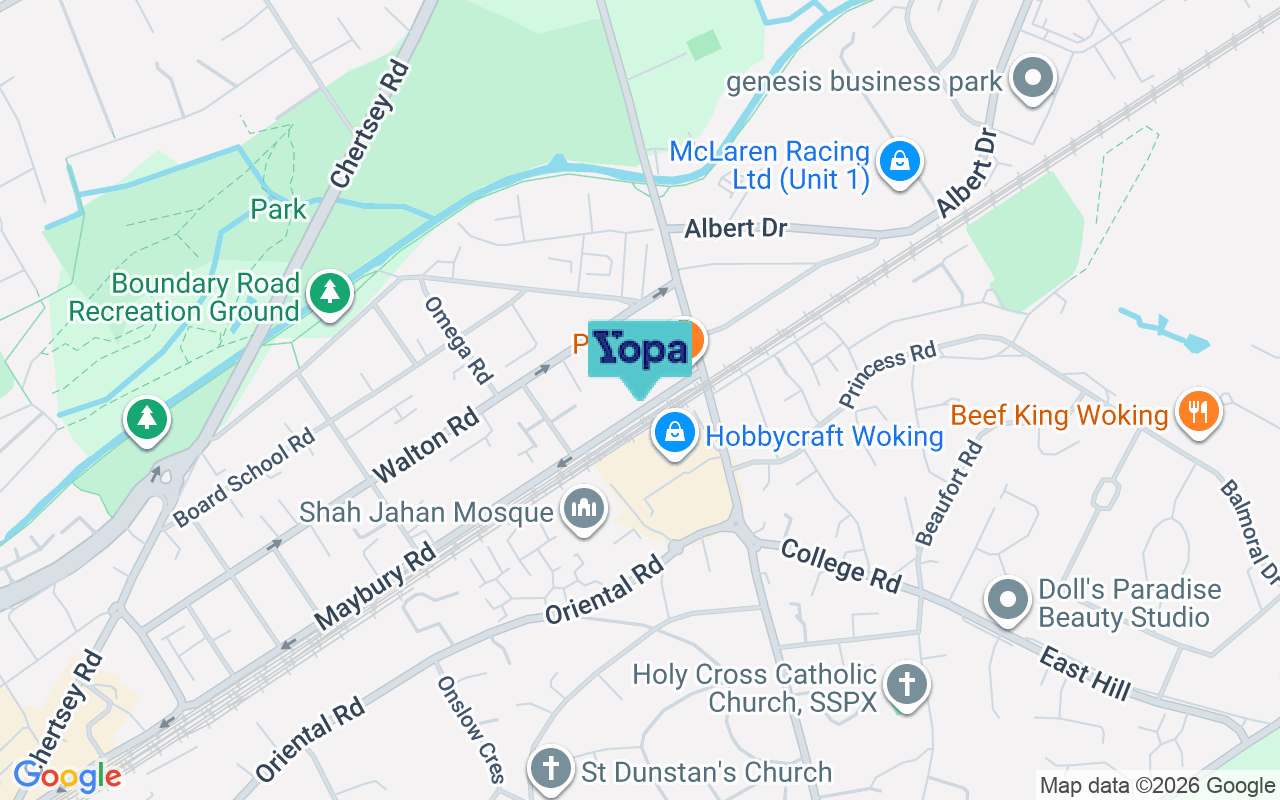 Map showing the location of GU21 5JR