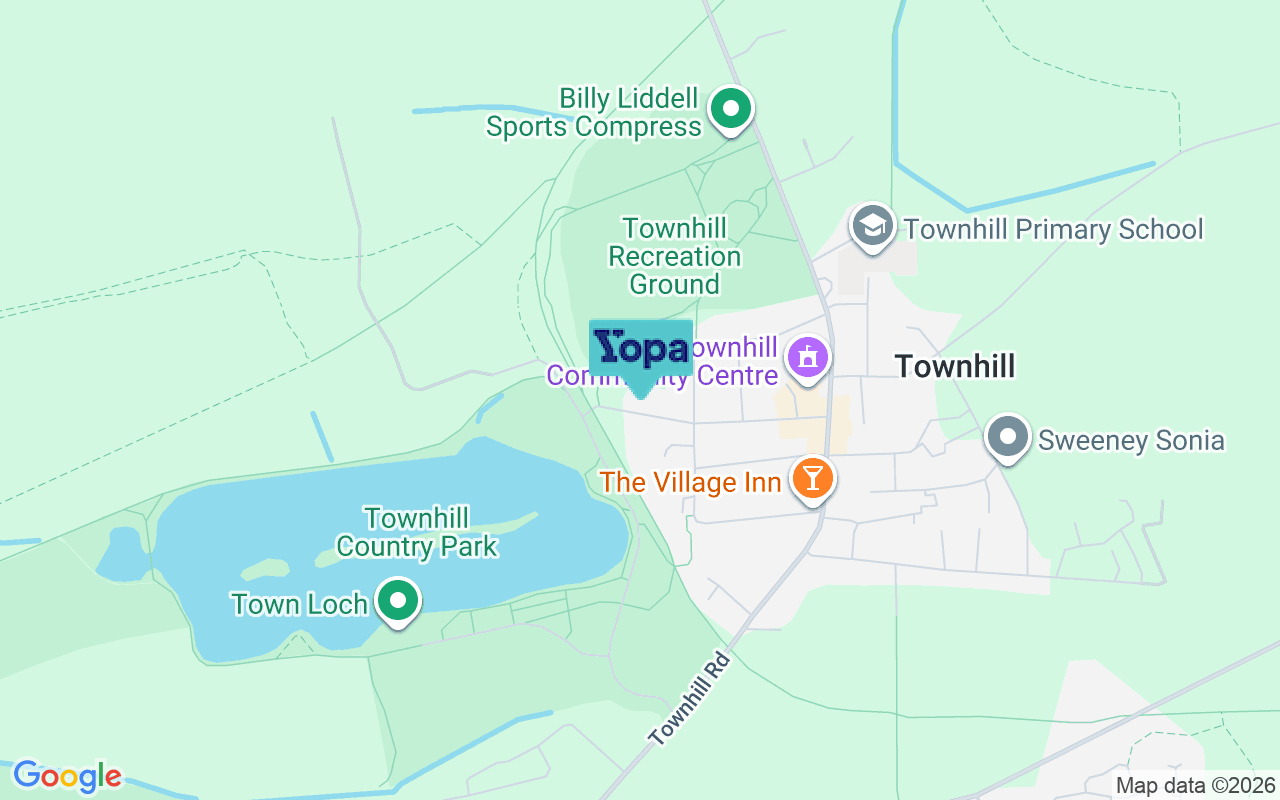 Map showing the location of KY12 0HL