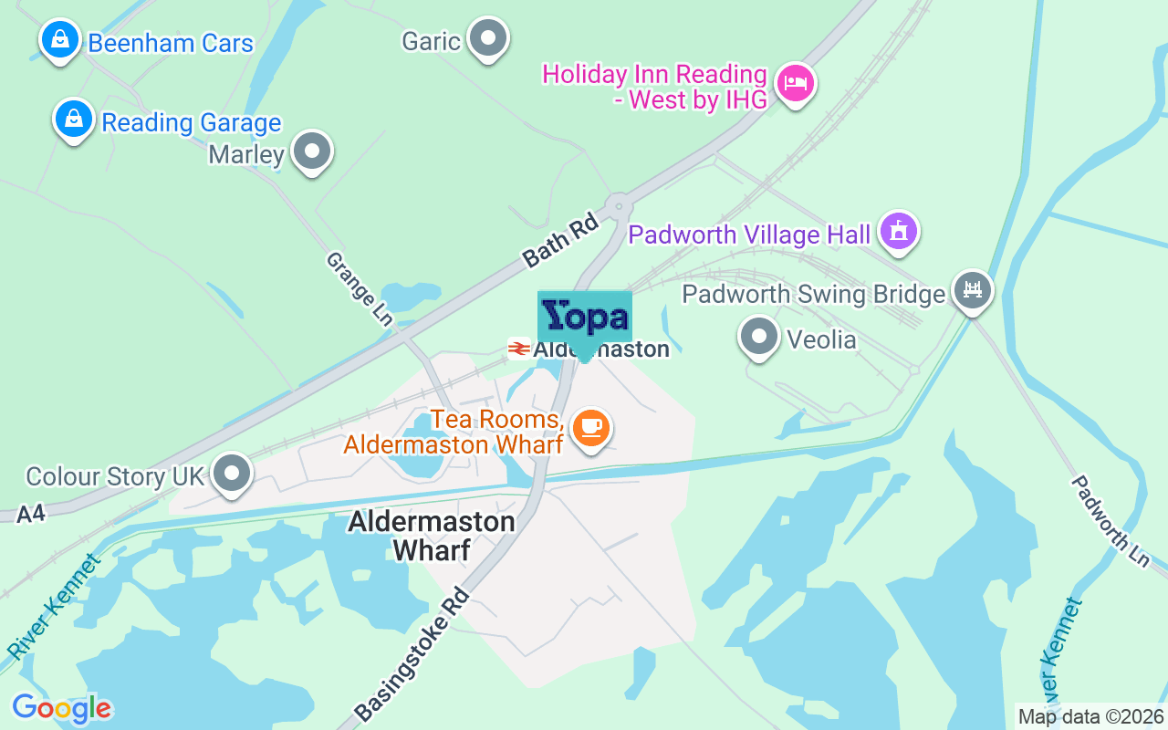 Map showing the location of RG7 4JR