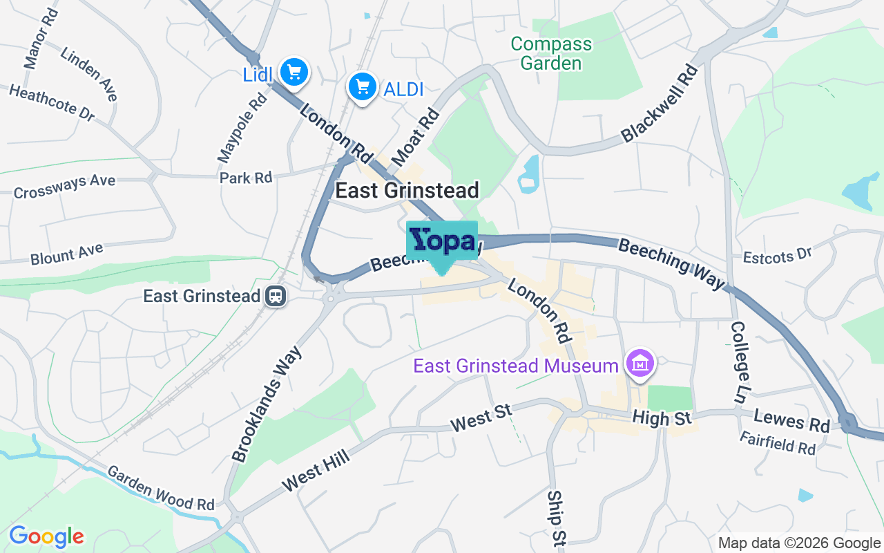 Map showing the location of RH19 1BZ