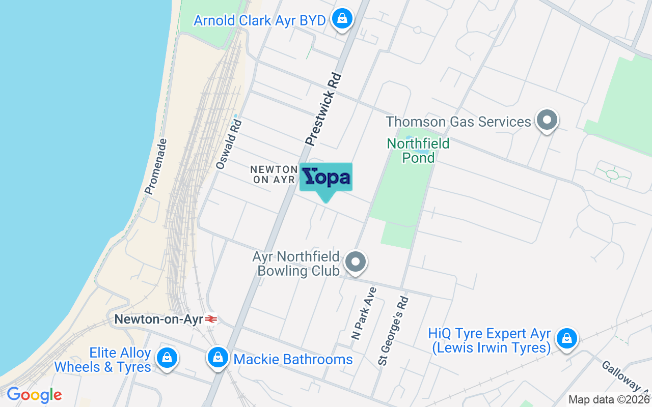 Map showing the location of KA8 9BD