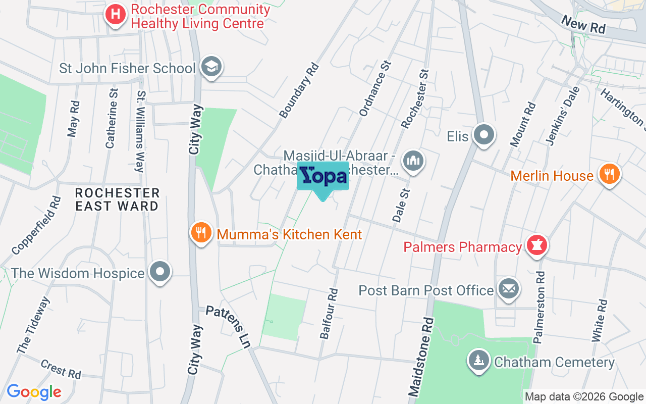 Map showing the location of ME4 6QD