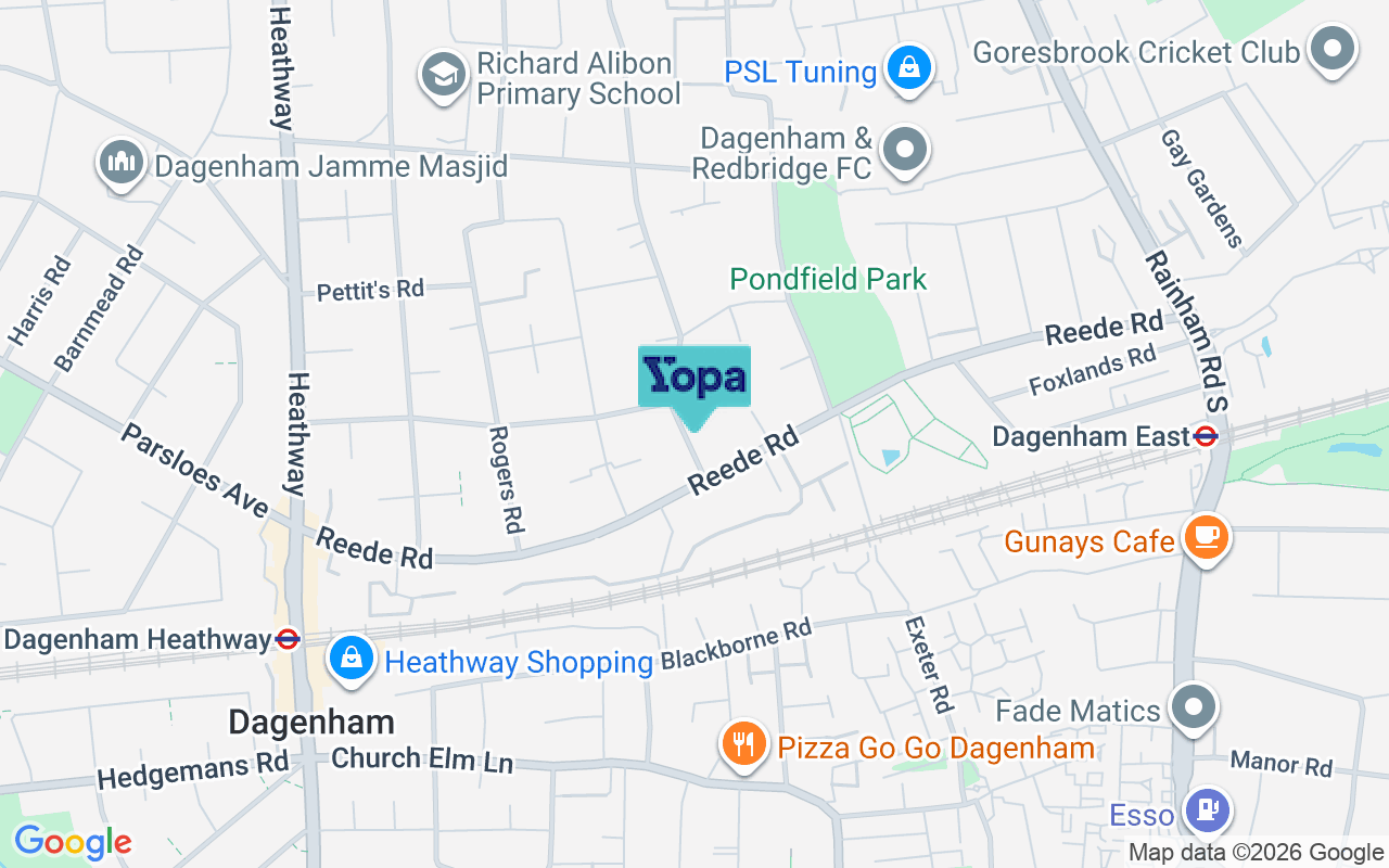 Map showing the location of RM10 8JH