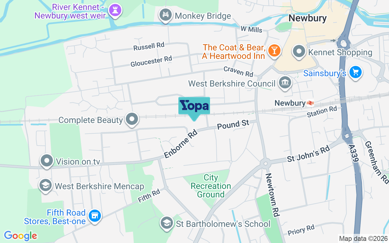 Map showing the location of RG14 6AD