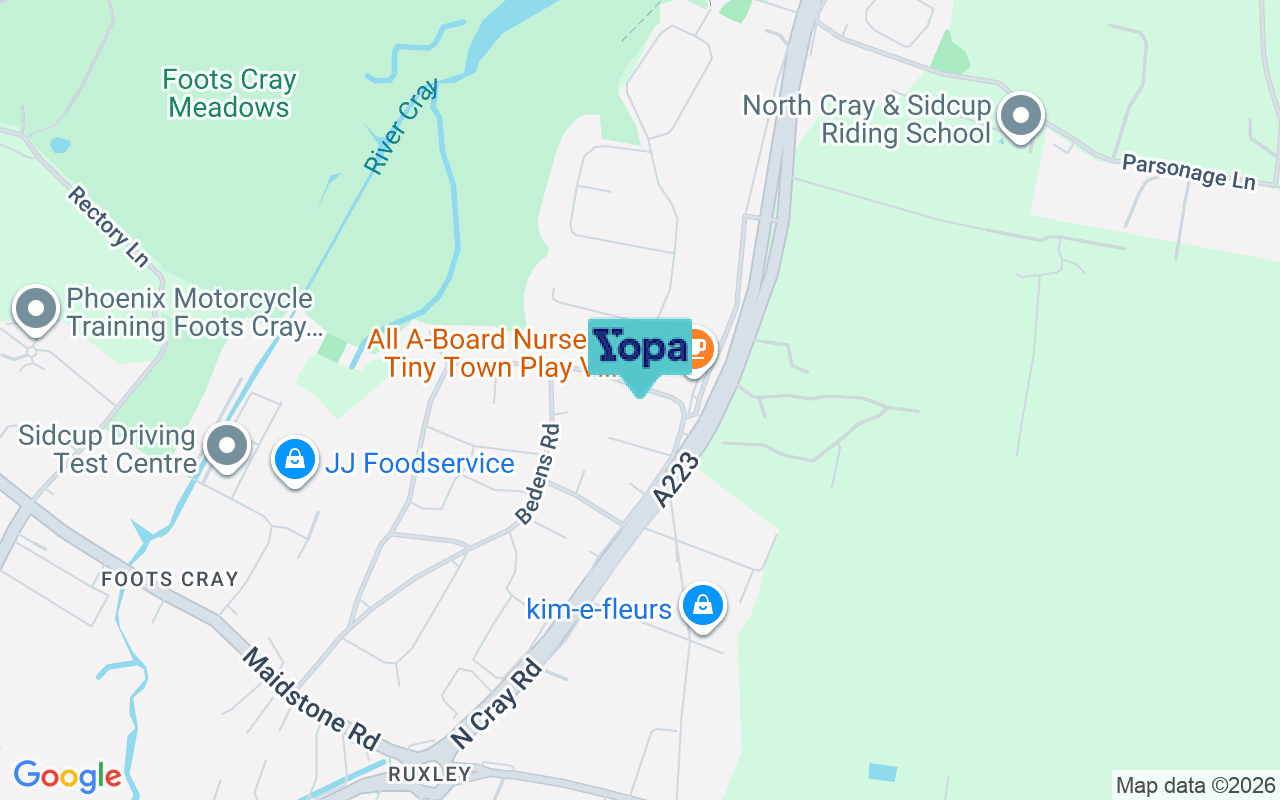 Map showing the location of DA14 5LE