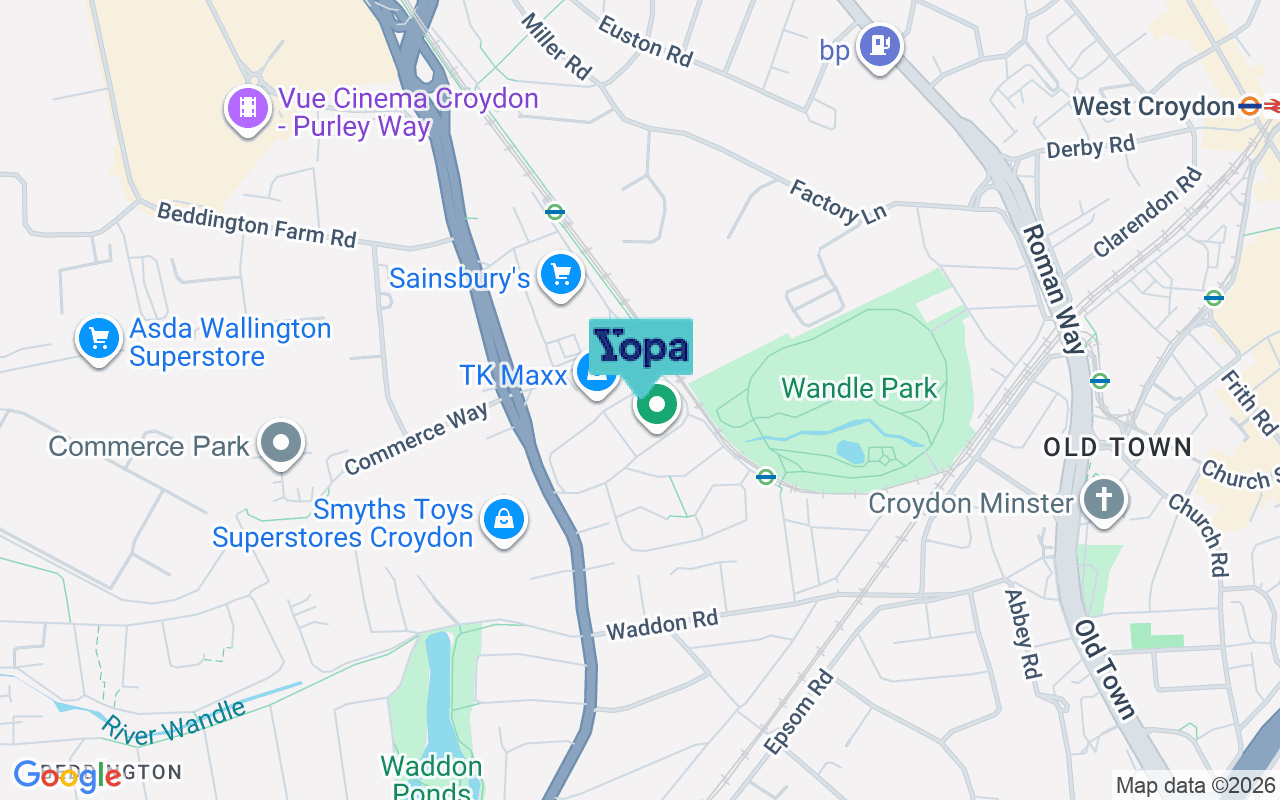 Map showing the location of CR0 4WL