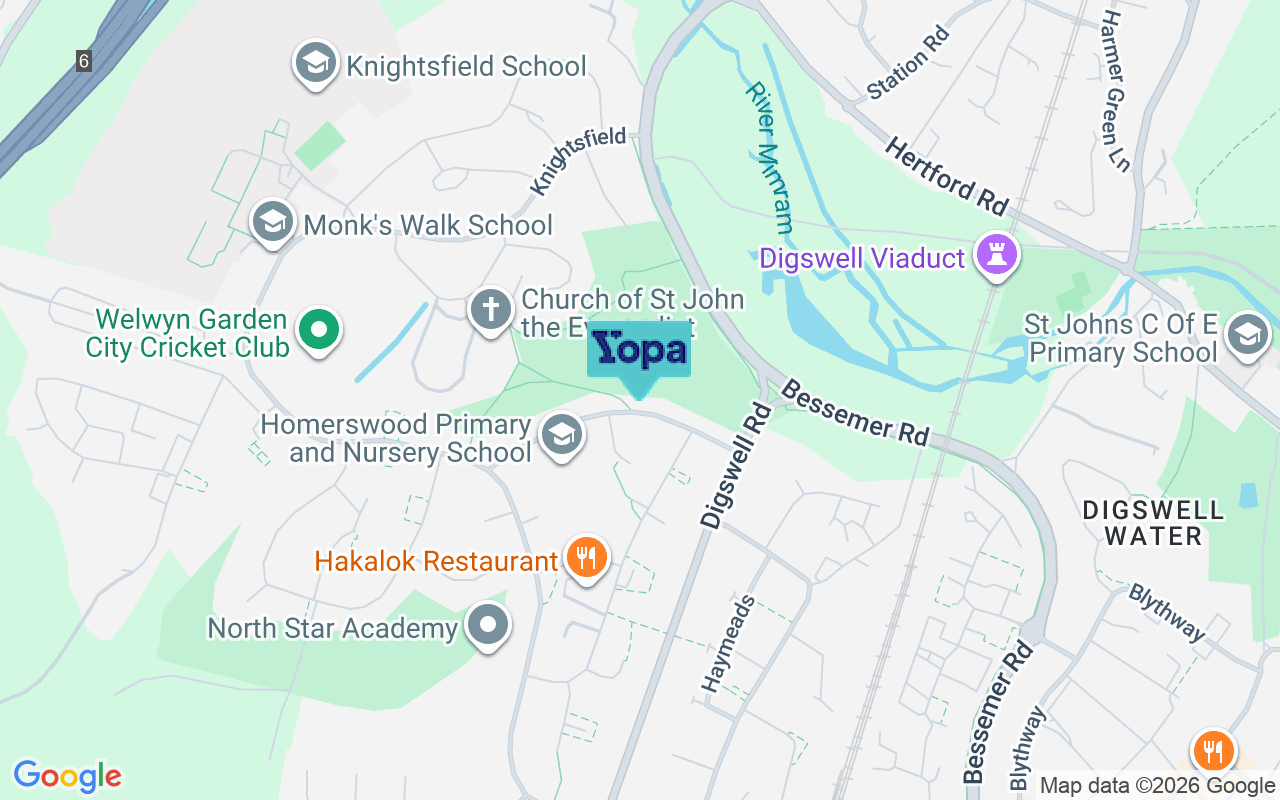 Map showing the location of AL8 7RD