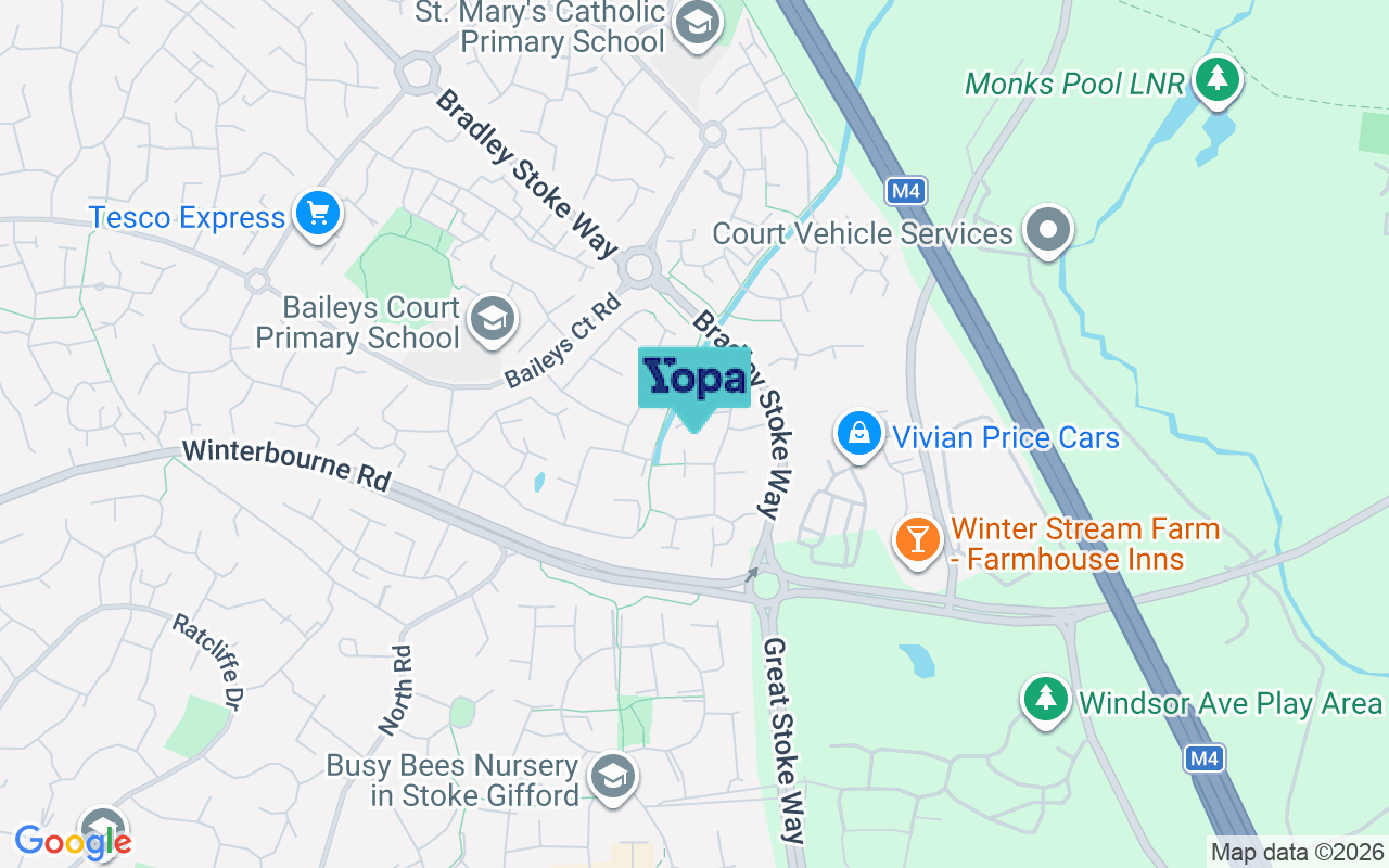 Map showing the location of BS32 8DQ