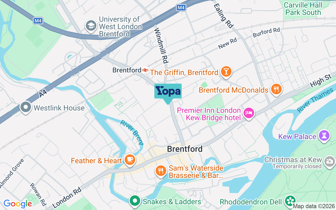 Map showing the location of TW8 8DL