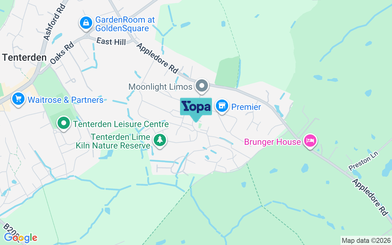 Map showing the location of TN30 7BX