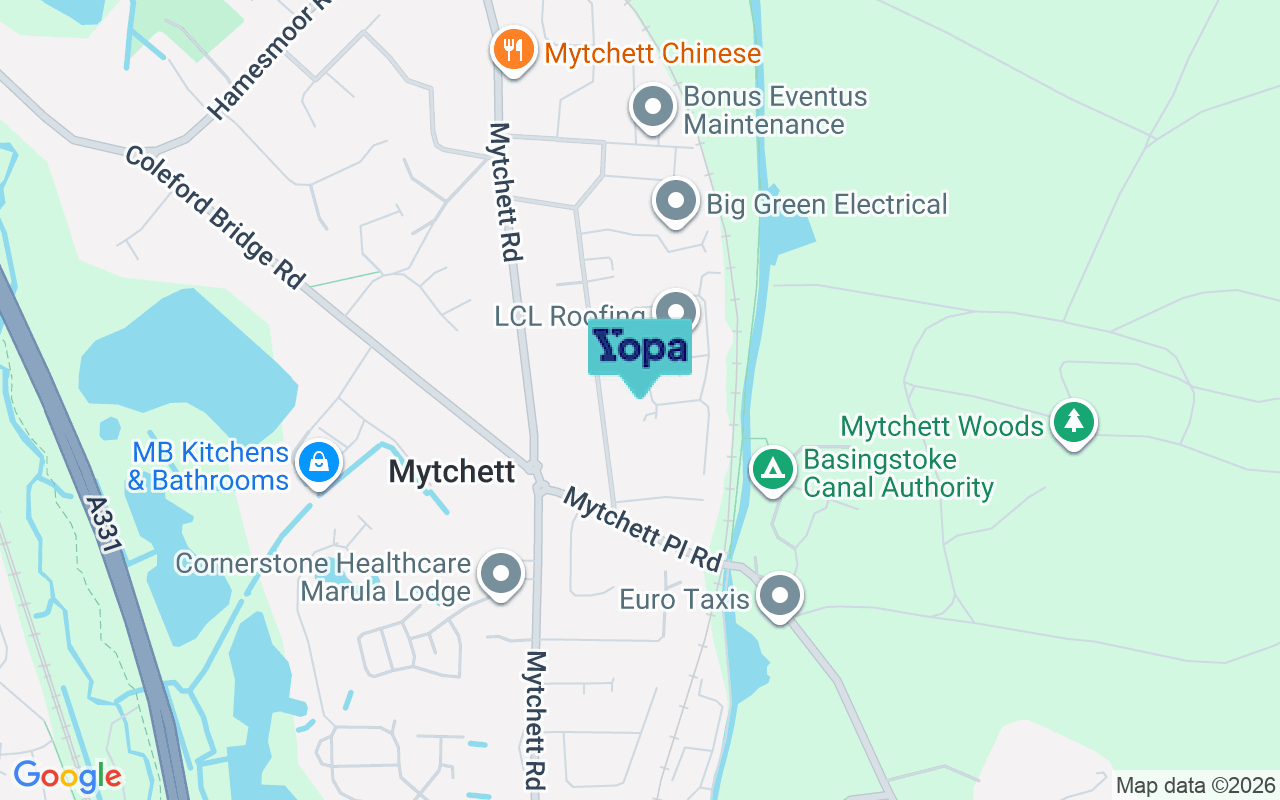 Map showing the location of GU16 6BX