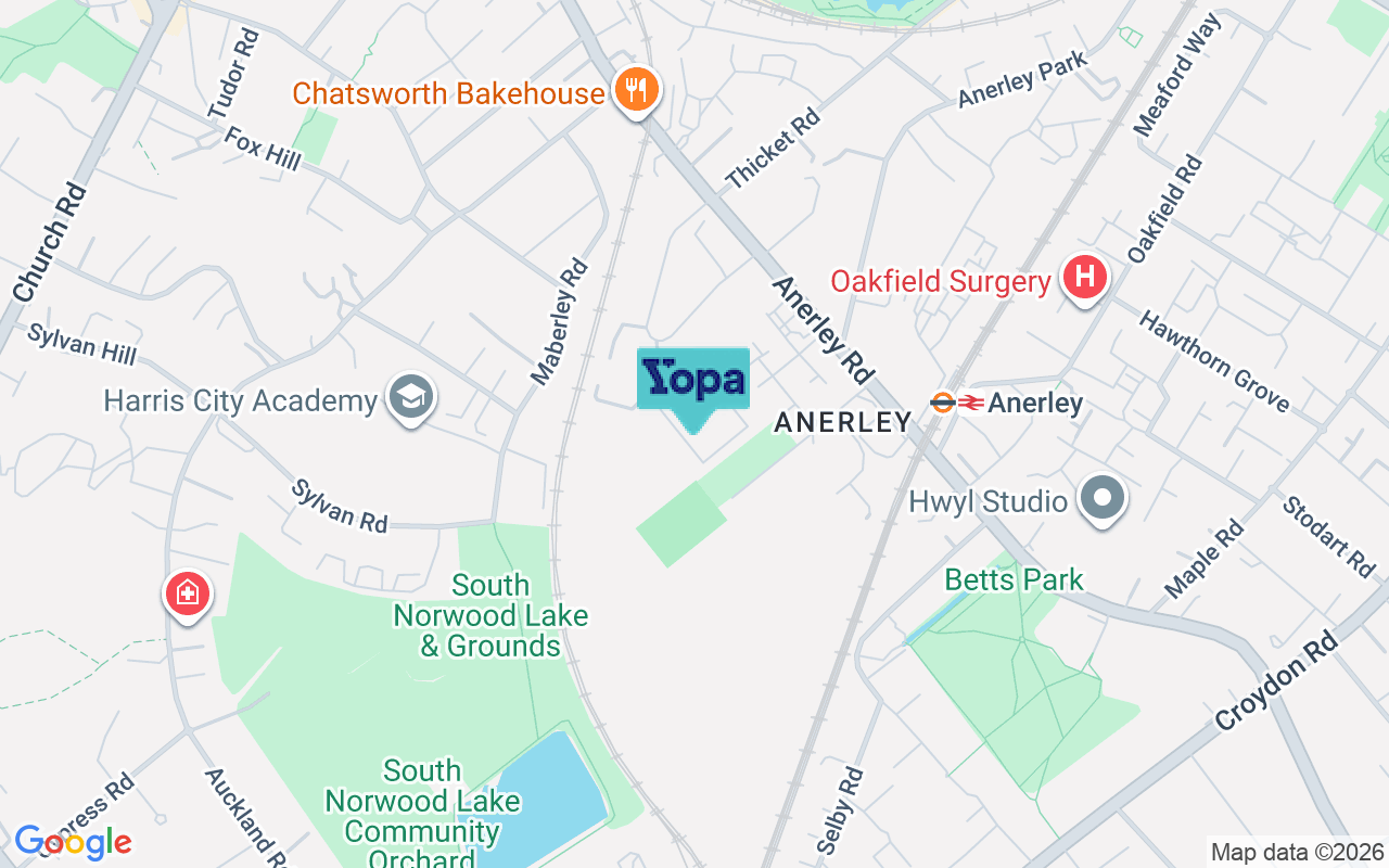 Map showing the location of SE20 8FW