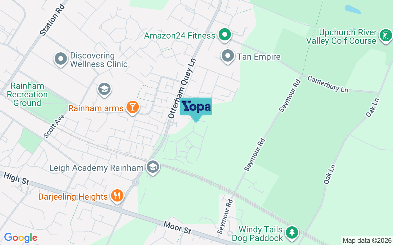 Map showing the location of ME8 8GD