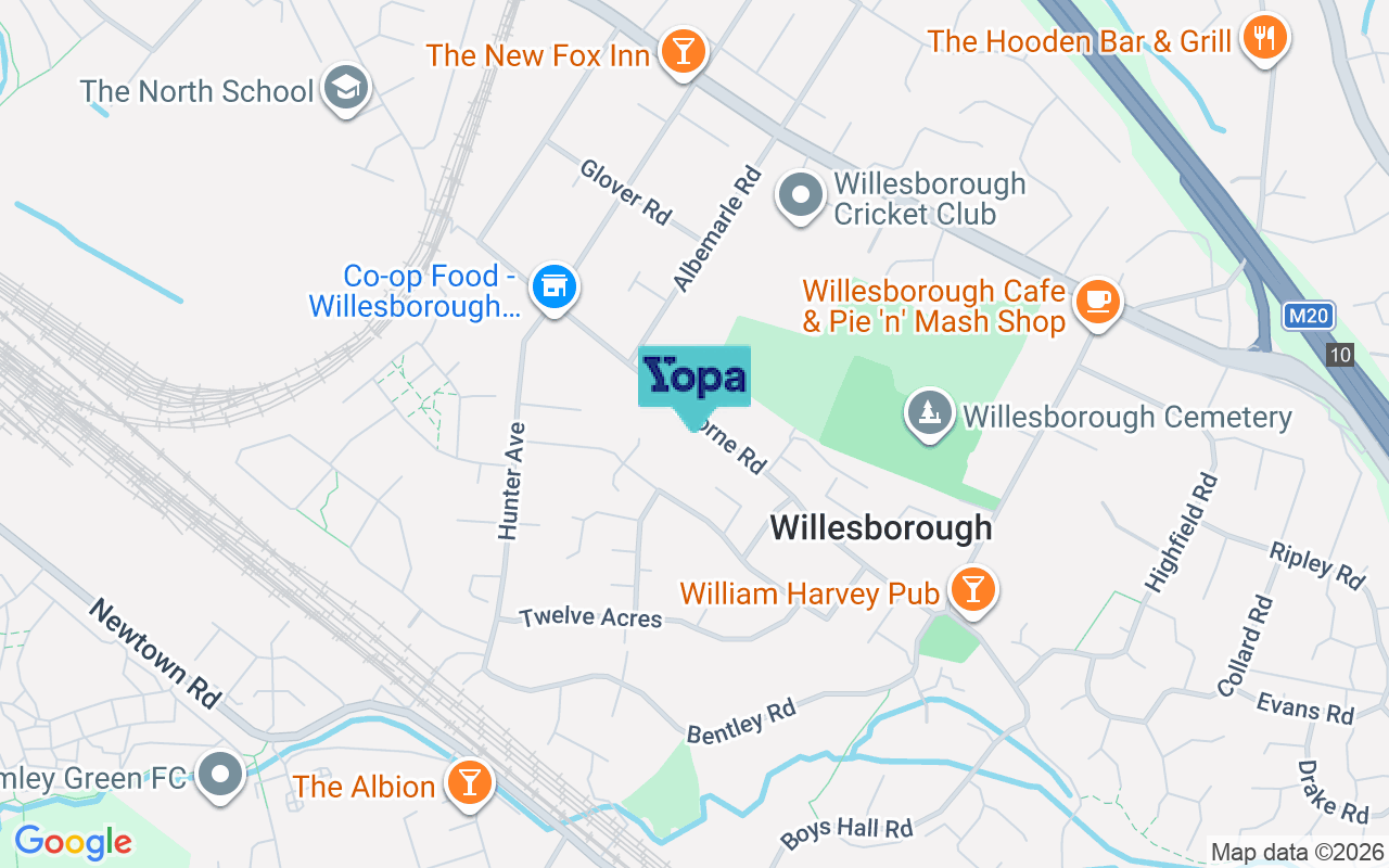 Map showing the location of TN24 0EG
